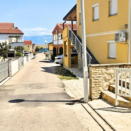 Dalmara Lucica Beach House * Vir