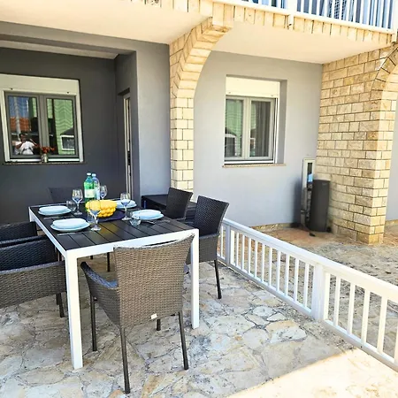 House Lucica Blu By Mala Smokva *