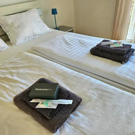 House Lucica Blu By Mala Smokva ויר