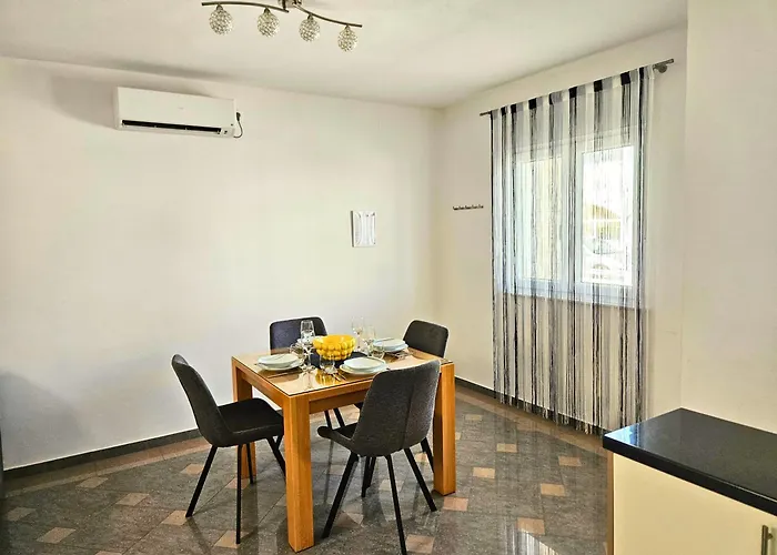 Dalmara Lucica House *